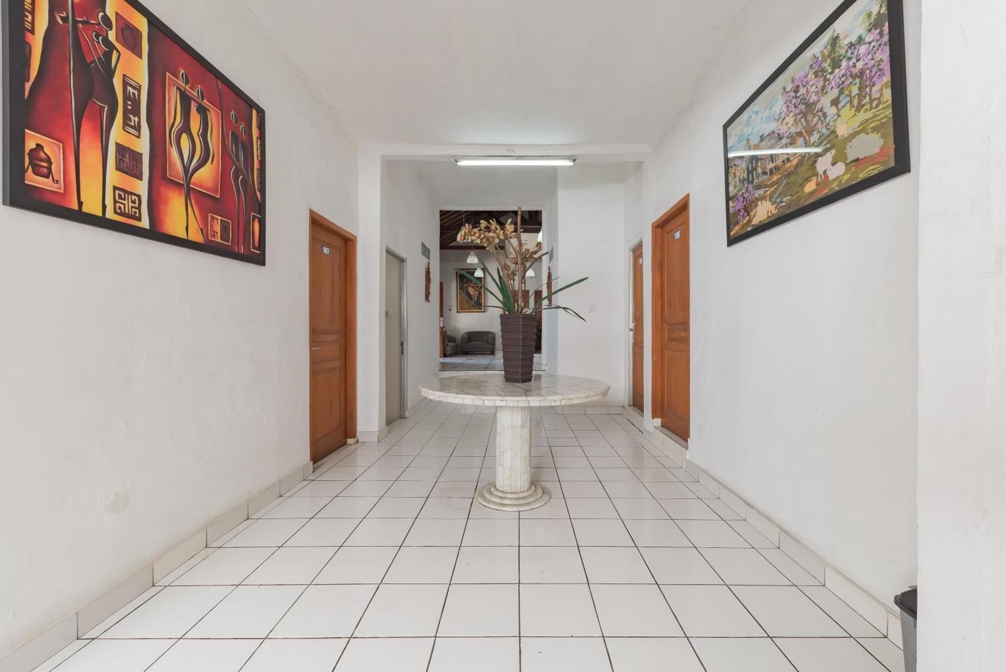 RedDoorz Syariah @ Jl Raya Sukabumi Hotel Sukaraja  Bagian luar foto